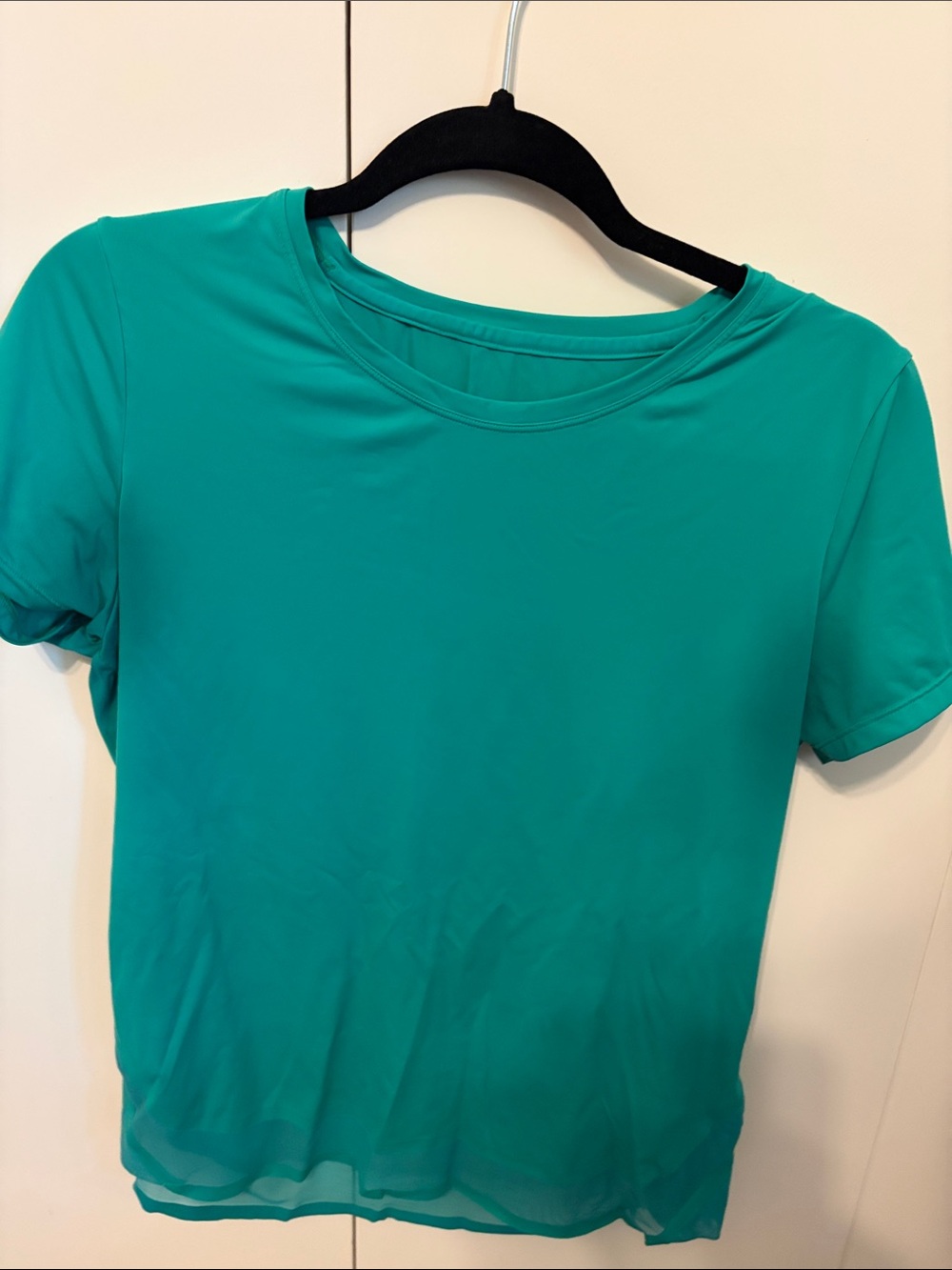 Athleta Women’s Lightweight Teal Short-Sleeve Top